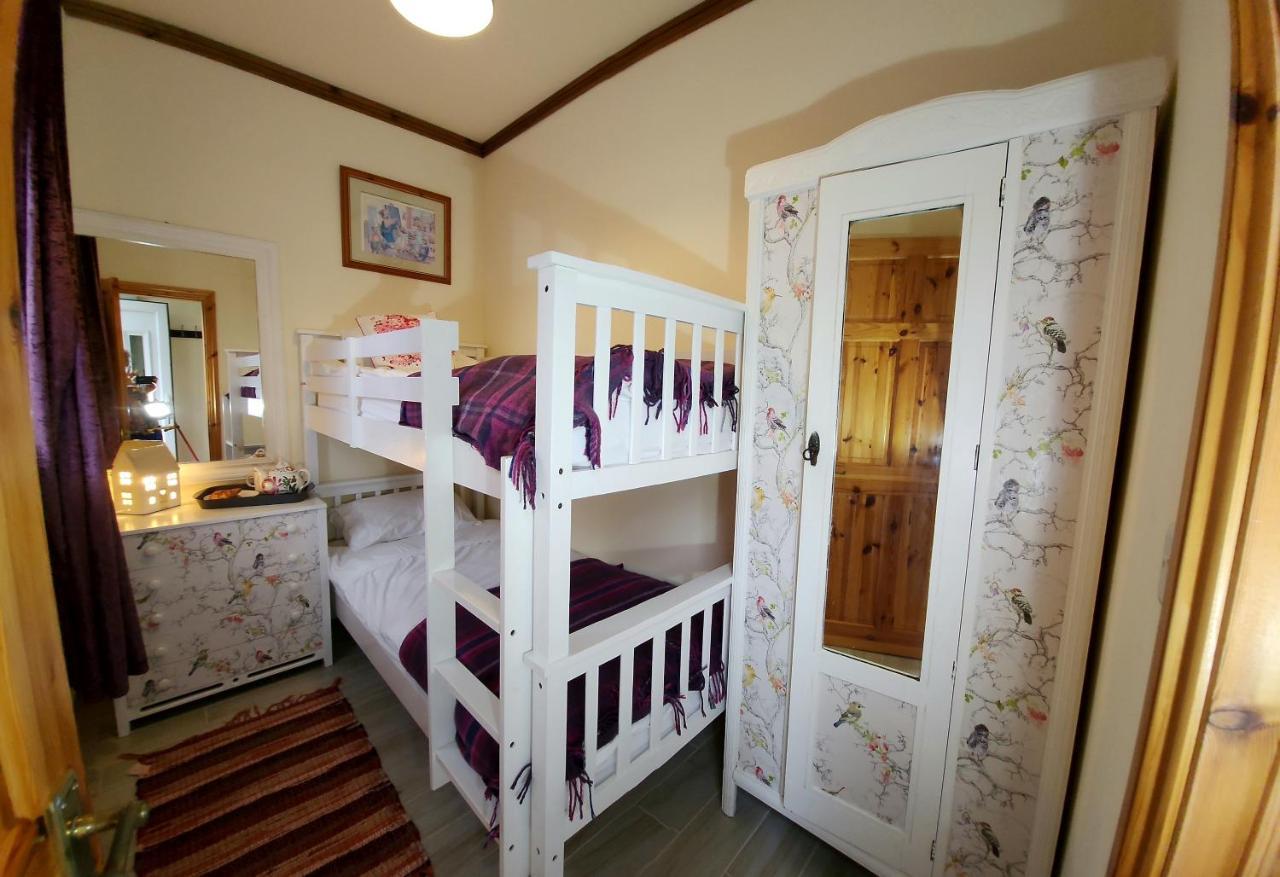 The Old School Caeathro, Snowdon, Eryri And Yr Wydffa Cottages Карнарвон Екстер'єр фото