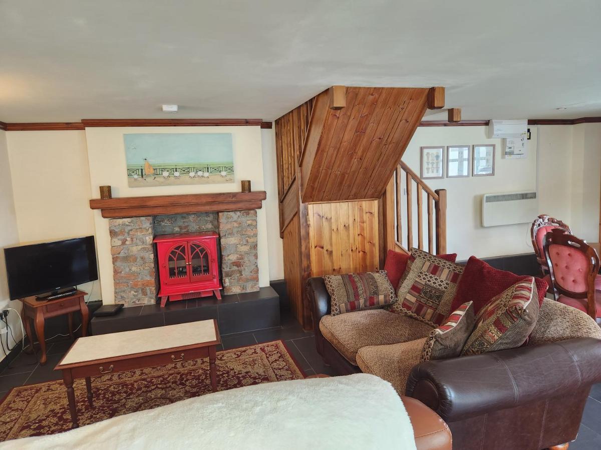 The Old School Caeathro, Snowdon, Eryri And Yr Wydffa Cottages Карнарвон Екстер'єр фото